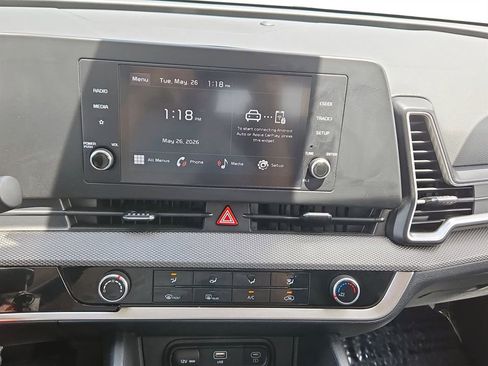 Used 2025 Kia Sportage LX AWD/4WD image 25