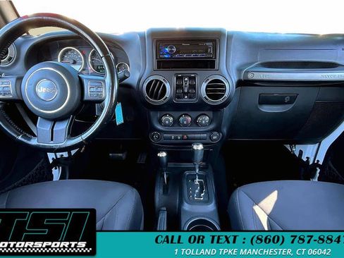 Used 2015 Jeep Wrangler Unlimited Sport w/ Quick Order Package 24S AWD/4WD image 16