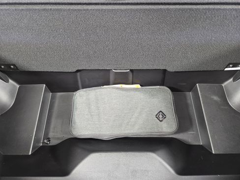 Used 2024 Rivian R1S Adventure image 14