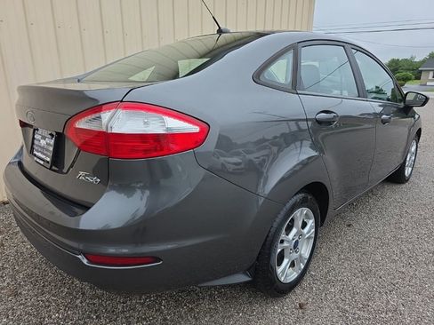 Used 2015 Ford Fiesta SE FWD image 5