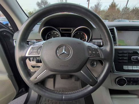 Used 2012 Mercedes-Benz ML 350 4MATIC image 24