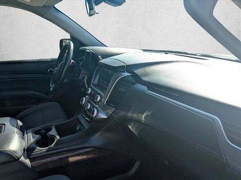 Used 2018 Chevrolet Tahoe LS RWD image 18