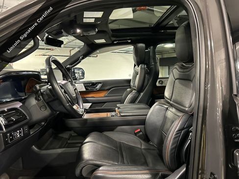 Certified 2023 Lincoln Navigator Black Label AWD/4WD image 10