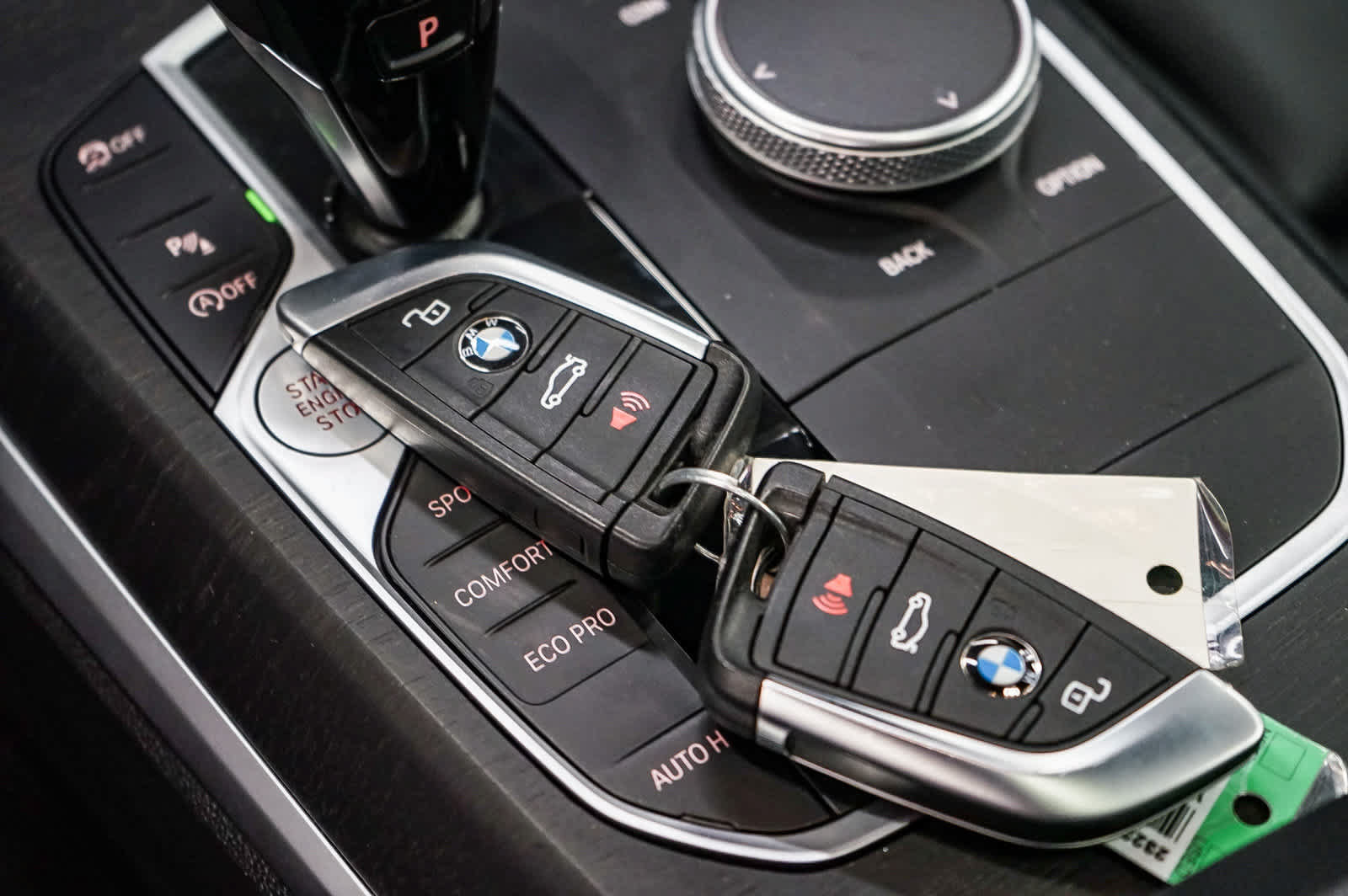 Used 2023 BMW 430i Coupe w/ Convenience Package RWD image 23