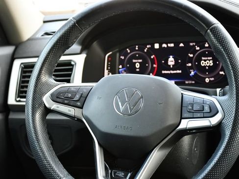Used 2022 Volkswagen Atlas SEL R-Line AWD/4WD image 21