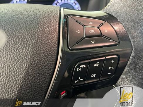 Used 2018 Ford Explorer Platinum AWD/4WD image 17