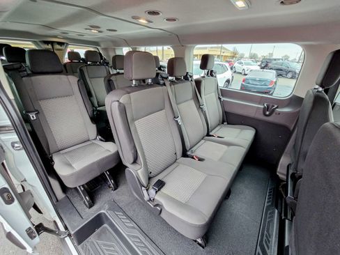 Used 2023 Ford Transit 350 XLT RWD image 27
