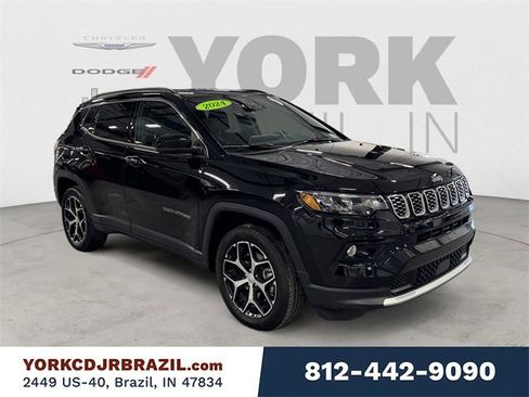 Used 2024 Jeep Compass Limited image 7