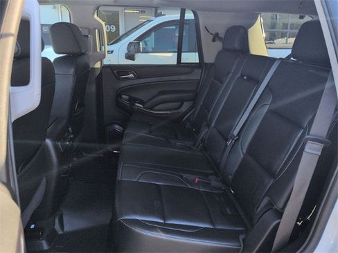 Used 2019 Chevrolet Tahoe LT image 25
