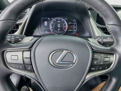 Used 2019 Lexus ES 350 w/ Accessory Package 2 FWD image 16