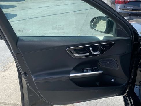 Used 2023 Mercedes-Benz C 300 Sedan image 10