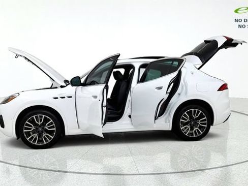 Used 2023 Maserati Grecale GT AWD/4WD image 15