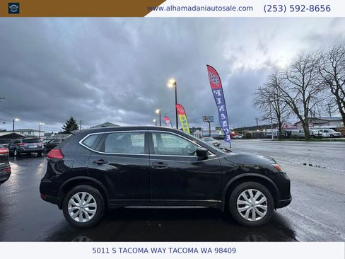 Used 2017 Nissan Rogue S image 5