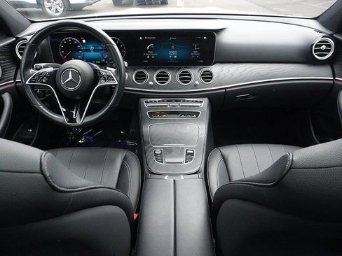 Used 2022 Mercedes-Benz E 450 4MATIC Sedan image 43