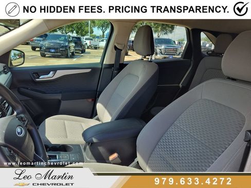 Used 2020 Ford Escape SE FWD image 13