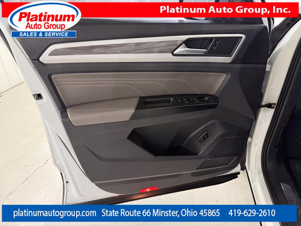 Used 2021 Volkswagen Atlas Cross Sport SE AWD/4WD image 27