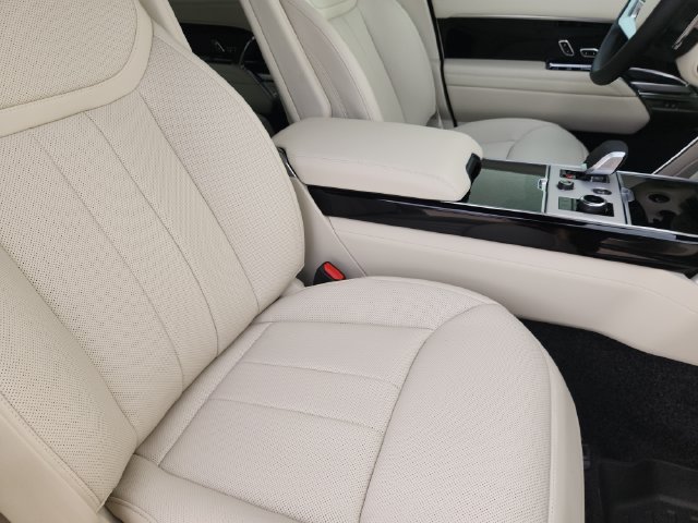 New 2027 Land Rover Range Rover Long Wheelbase SE AWD/4WD image 10
