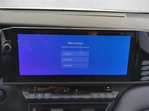 Used 2026 Toyota Camry SE image 17