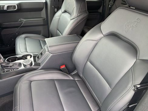 New 2025 Ford Bronco Outer Banks AWD/4WD image 9