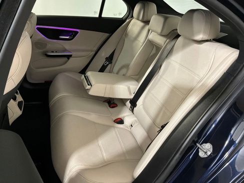 Used 2023 Mercedes-Benz C 300 4MATIC Sedan image 17