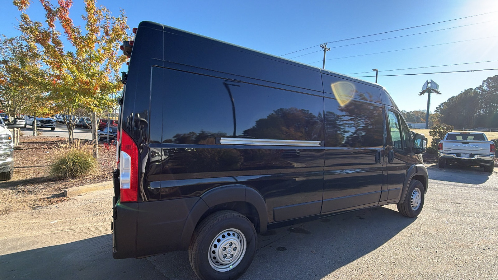 New 2027 RAM ProMaster 2500 w/ Convenience Group FWD image 8