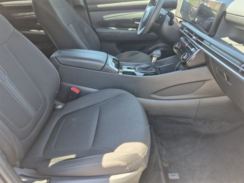 Used 2025 Hyundai Tucson SEL AWD/4WD image 22