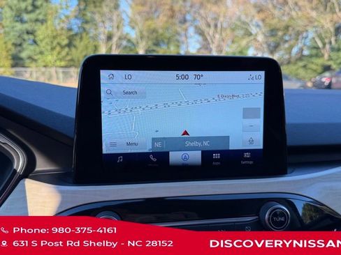 Used 2022 Ford Escape Titanium w/ Titanium Premium Package image 19