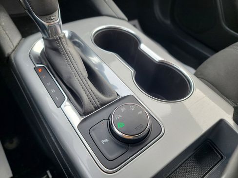 Used 2020 Chevrolet Blazer LT image 26