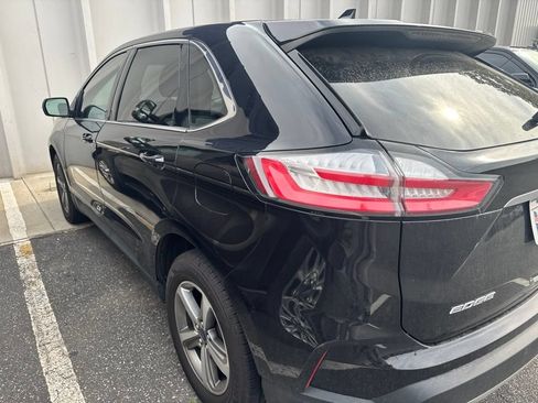 Used 2019 Ford Edge SEL w/ Equipment Group 201A FWD image 4