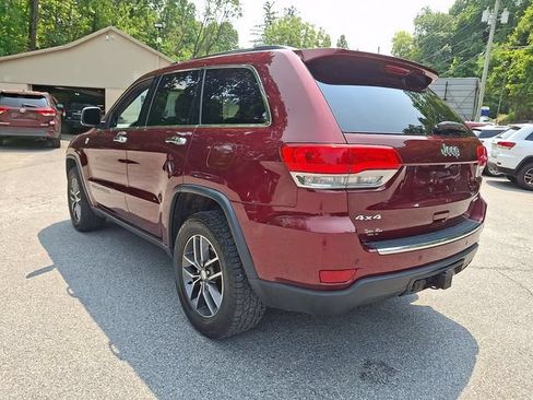 Used 2017 Jeep Grand Cherokee Limited AWD/4WD image 8