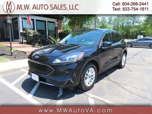 Used 2020 Ford Escape SE AWD/4WD image 1