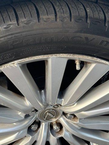 Used 2014 Lexus LS 460 w/ Comfort Package RWD image 14
