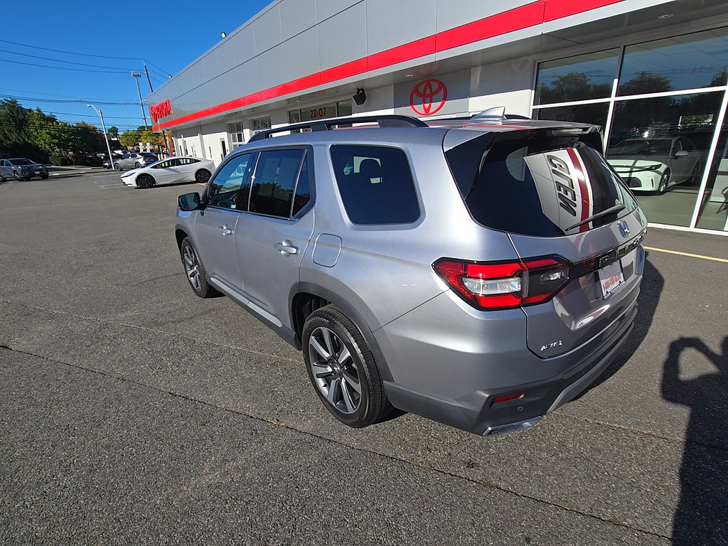 Used 2025 Honda Pilot Touring image 30