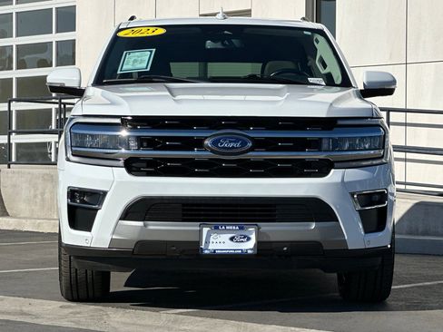 Used 2023 Ford Expedition Max Limited image 8
