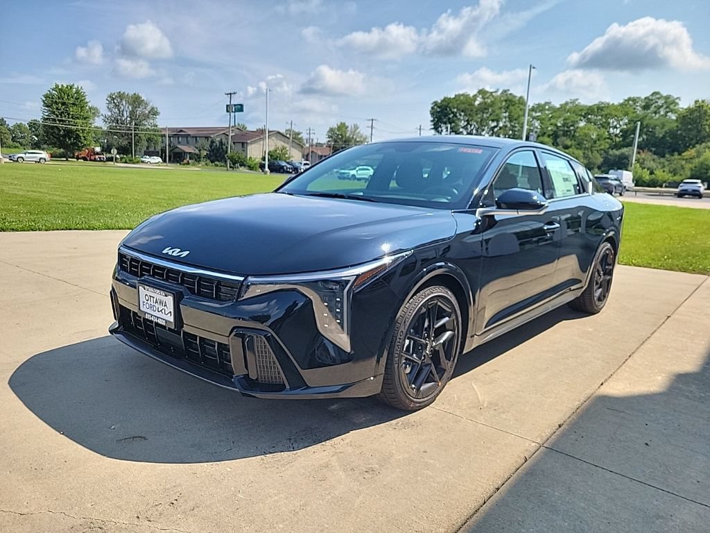New 2026 Kia K4 GT-Line Turbo FWD image 2