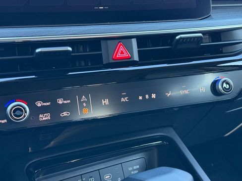 Certified 2025 Kia K5 EX image 17