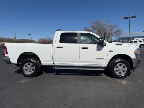 Used 2024 RAM 2500 Big Horn w/ Off Road Package image 8
