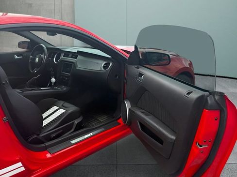 Used 2014 Ford Mustang Shelby GT500 w/ Equipment Group 821A RWD image 21