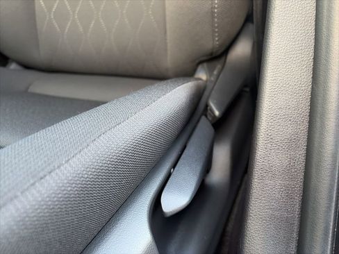 Used 2026 Toyota Corolla LE FWD image 10