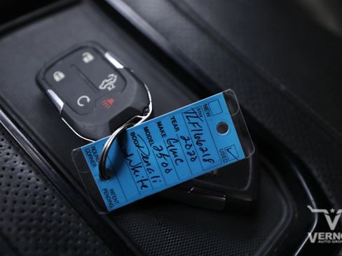 Used 2020 GMC Sierra 2500 Denali w/ Denali Ultimate Package image 13