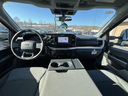 Used 2026 Ford F250 XLT AWD/4WD image 19