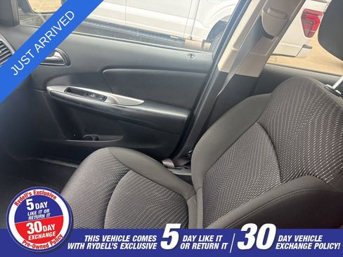 Used 2019 Dodge Journey SE w/ Connectivity Group FWD image 15