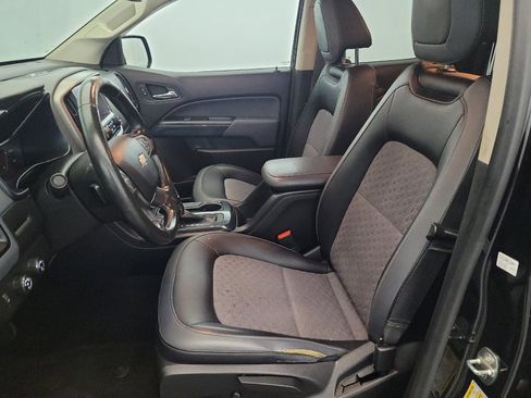Used 2017 Chevrolet Colorado Z71 AWD/4WD image 17
