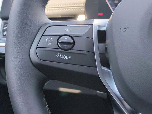 Used 2025 BMW X1 xDrive28i w/ Technology Package image 25