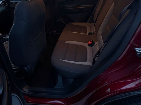 Used 2025 Chevrolet TrailBlazer LT image 24