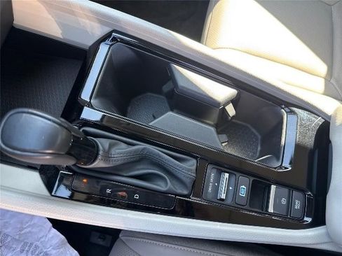 Used 2023 Honda Accord EX-L image 11