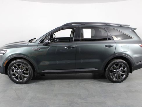 Used 2022 Kia Sorento SX Prestige w/ Rust Color Package image 10