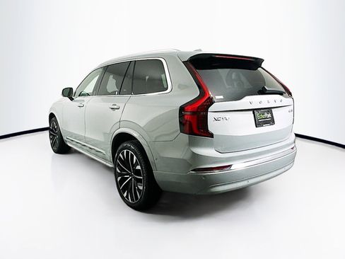 Used 2025 Volvo XC90 B6 Plus image 5