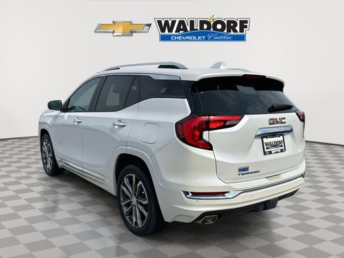 Used 2020 GMC Terrain Denali image 4