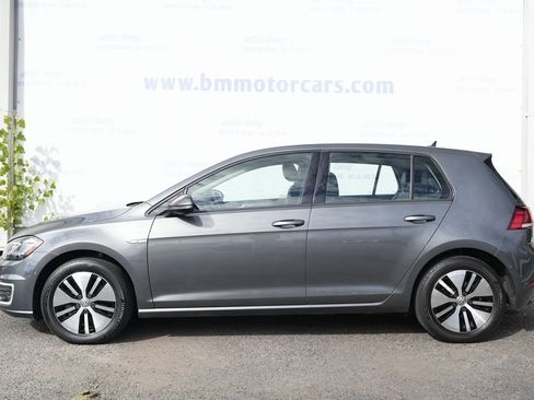 Used 2019 Volkswagen e-Golf SEL Premium image 8